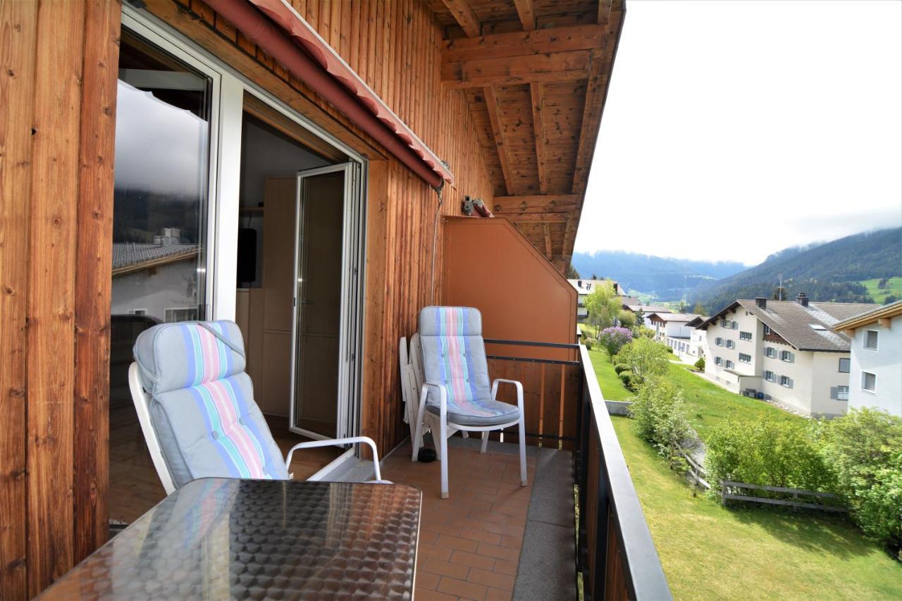 Tgesa Zundregn Apartment Savognin Bagian luar foto